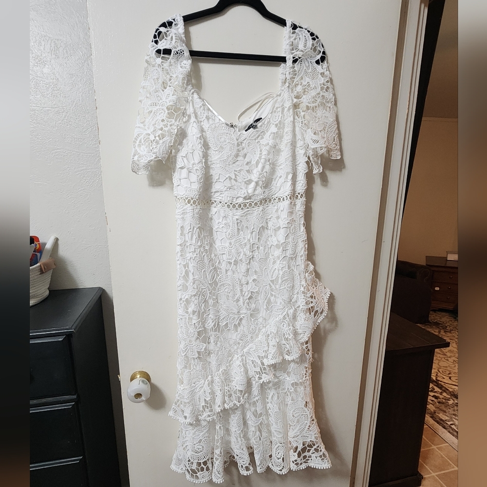 LuLu's Lace Dress Size XL